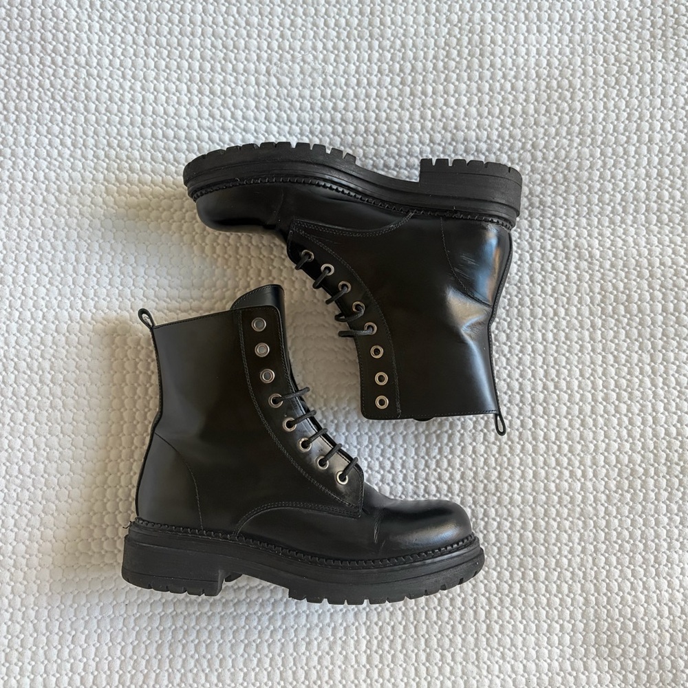 L'INTERVALLE Black Combat Moto Boots - Picture 2 of 5